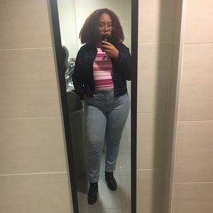 Meet your Posher, Jamila